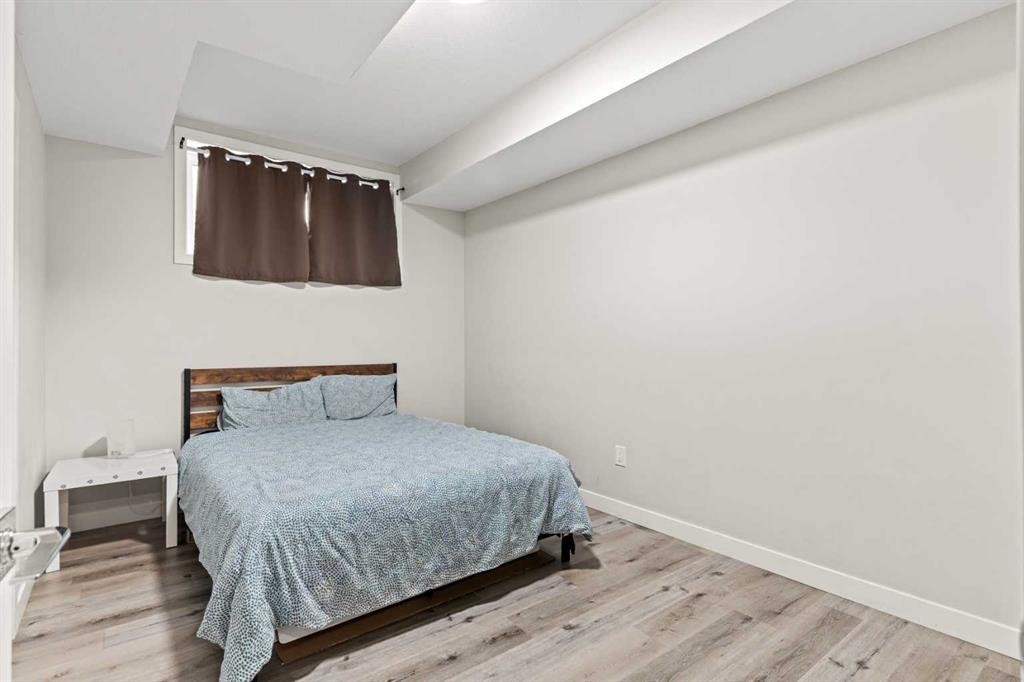 283 Belvedere Drive Se, Calgary, AB - Indoor Photo Showing Bedroom