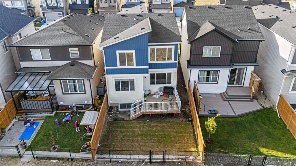 283 Belvedere Drive Se, Calgary, AB - Outdoor