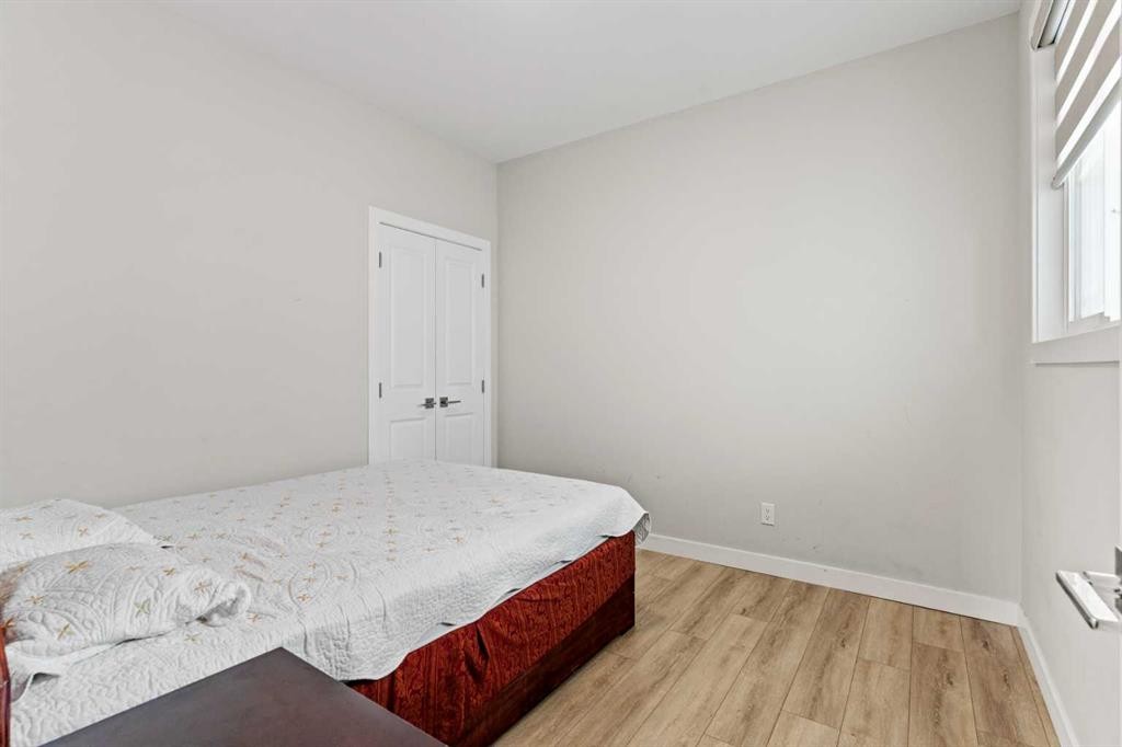 283 Belvedere Drive Se, Calgary, AB - Indoor Photo Showing Bedroom