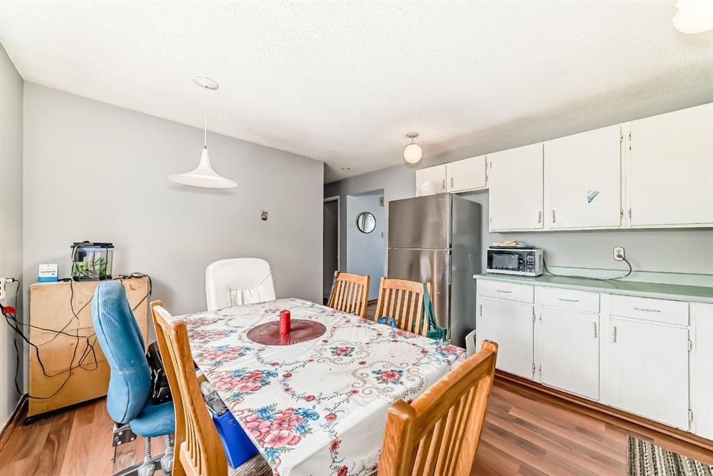 411 Abadan Place Ne, Calgary, AB - Indoor