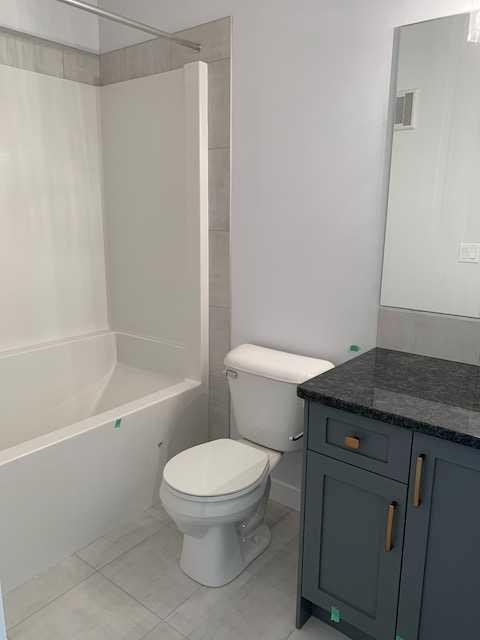 139 Ambleridge Street Nw, Calgary, AB - Indoor Photo Showing Bathroom