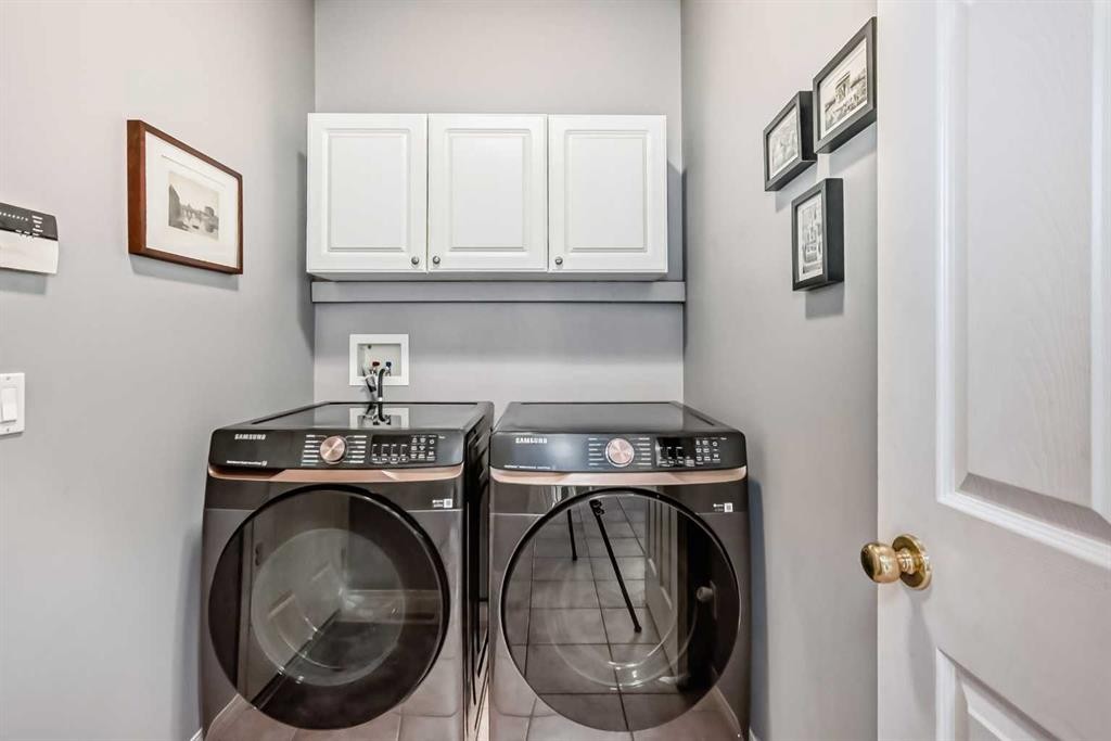188 Chapala Drive Se, Calgary, AB - Indoor Photo Showing Laundry Room