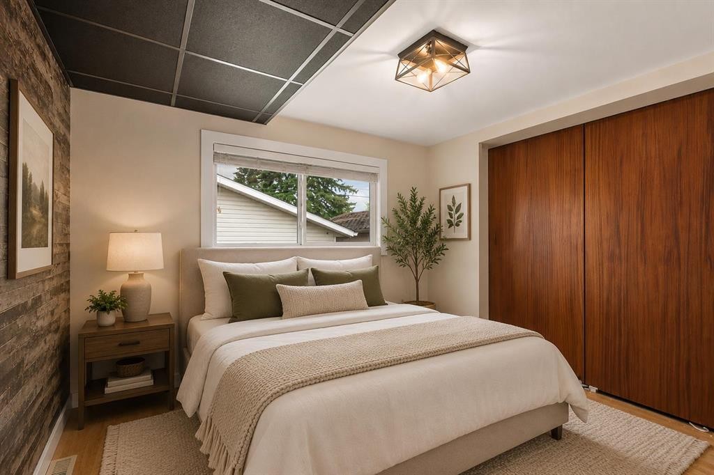 9211 Allison Drive Se, Calgary, AB