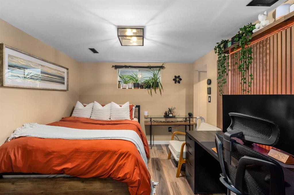 9211 Allison Drive Se, Calgary, AB