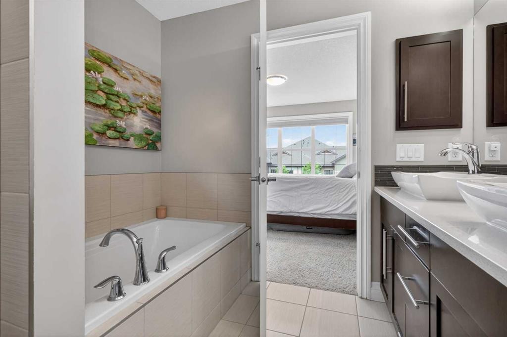 340 Quarry Park Boulevard Se, Calgary, AB