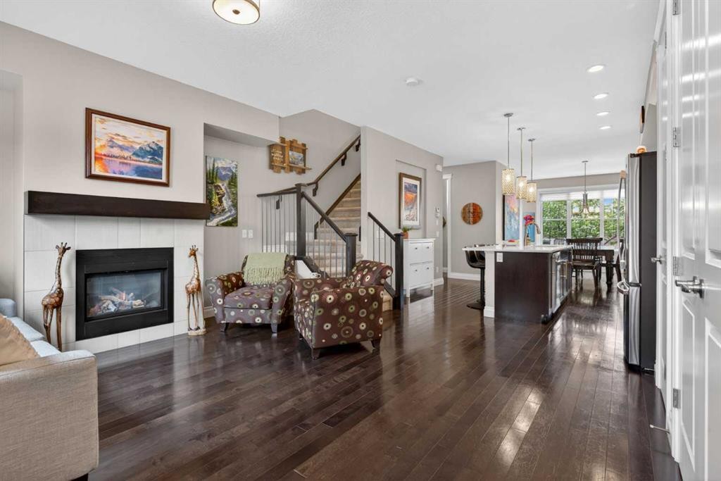 340 Quarry Park Boulevard Se, Calgary, AB