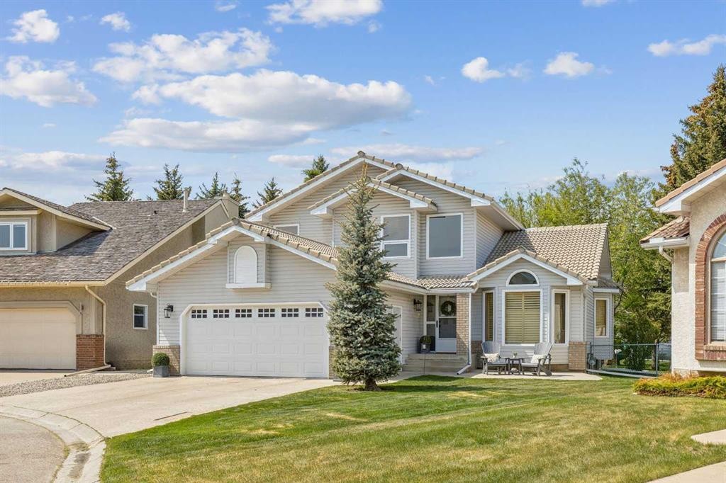 187 Hampshire Close Nw, Calgary, AB - Outdoor With Facade