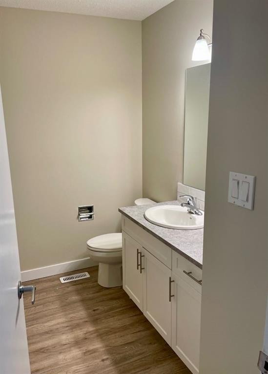 4824 Varsity Drive Nw, Calgary, AB - Indoor Photo Showing Bathroom