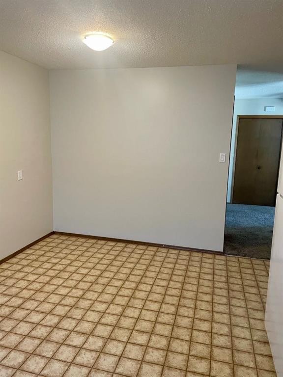 4824 Varsity Drive Nw, Calgary, AB - Indoor