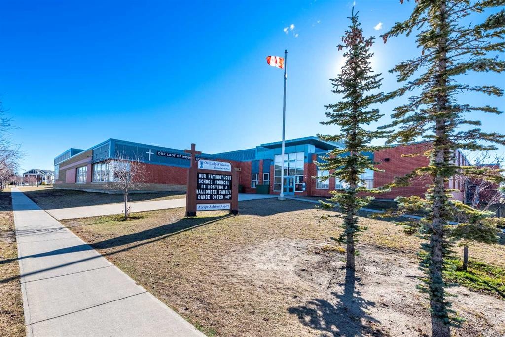 140 Cascades Pass, Chestermere, AB - Outdoor