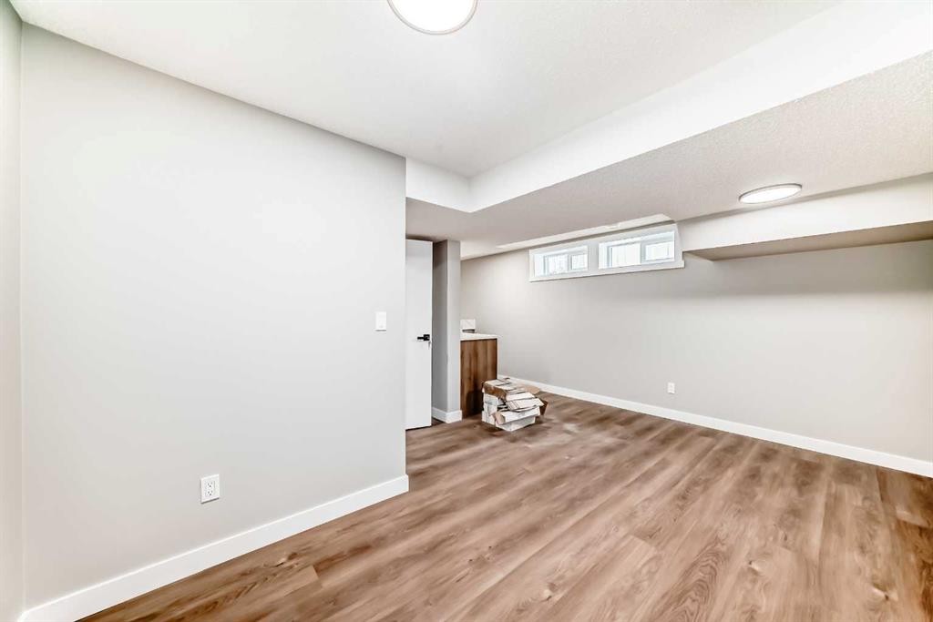 1635 24 Avenue Nw, Calgary, AB