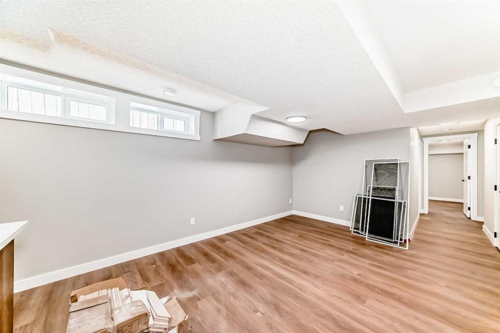 1635 24 Avenue Nw, Calgary, AB