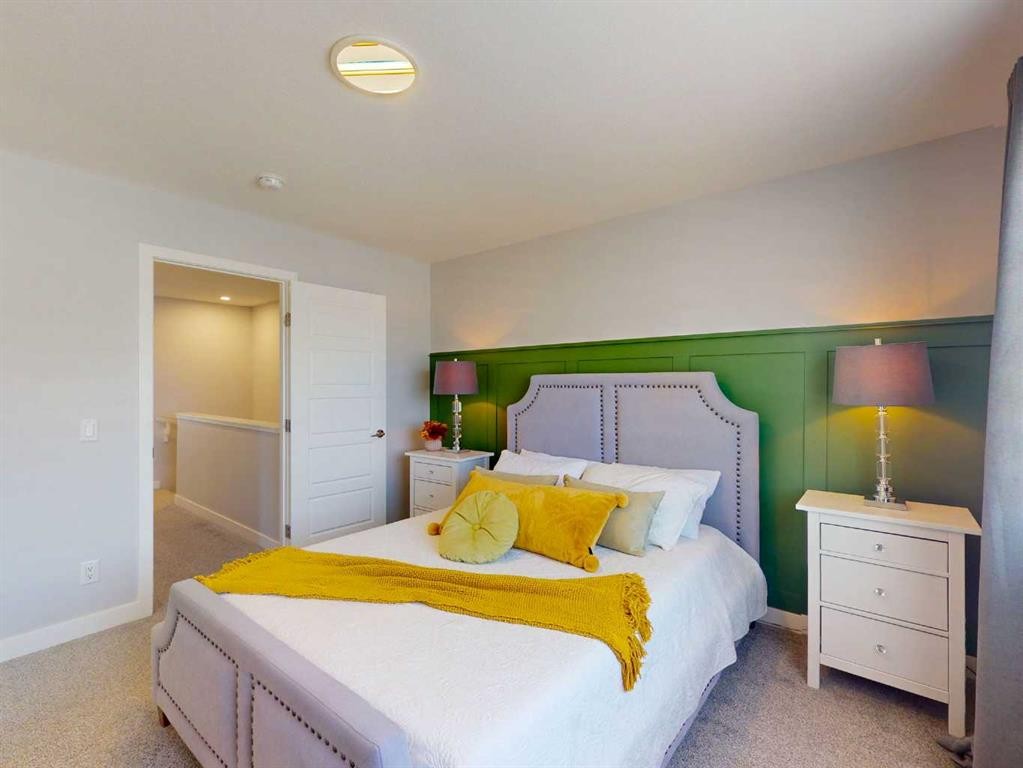 1842 Rangeview Drive Se, Calgary, AB - Indoor Photo Showing Bedroom