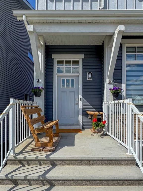 1842 Rangeview Drive Se, Calgary, AB - Outdoor With Exterior