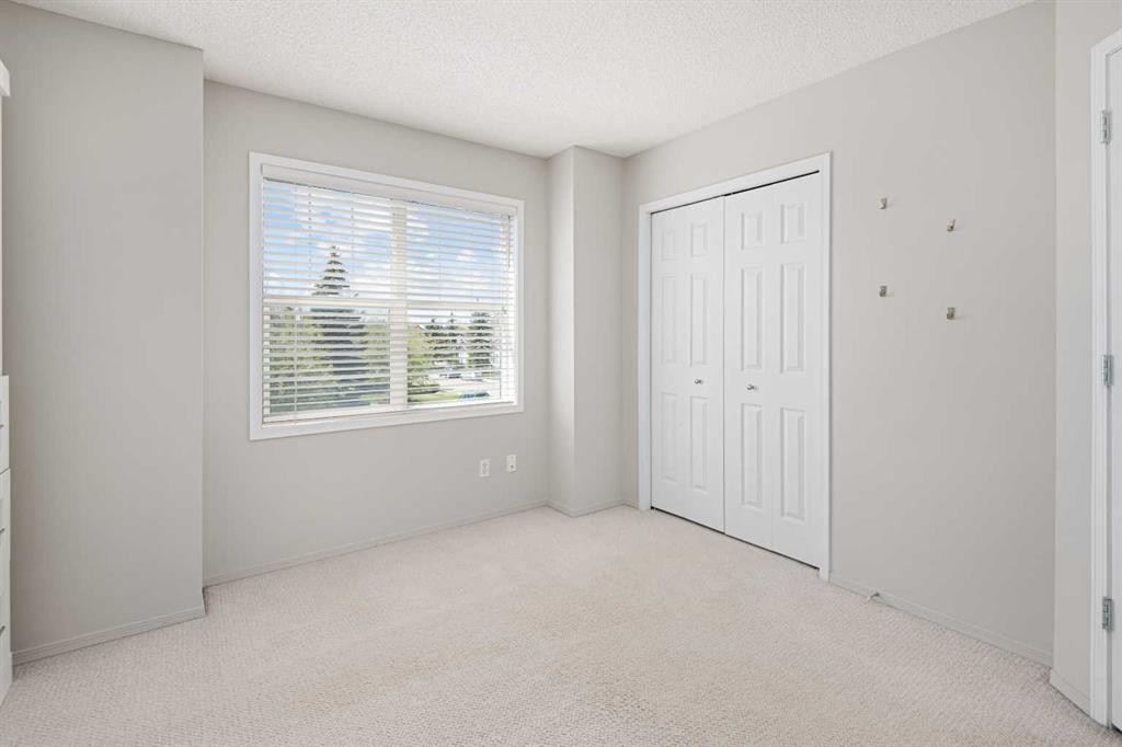 2504-7171 Coach Hill Road, Calgary, AB - Indoor