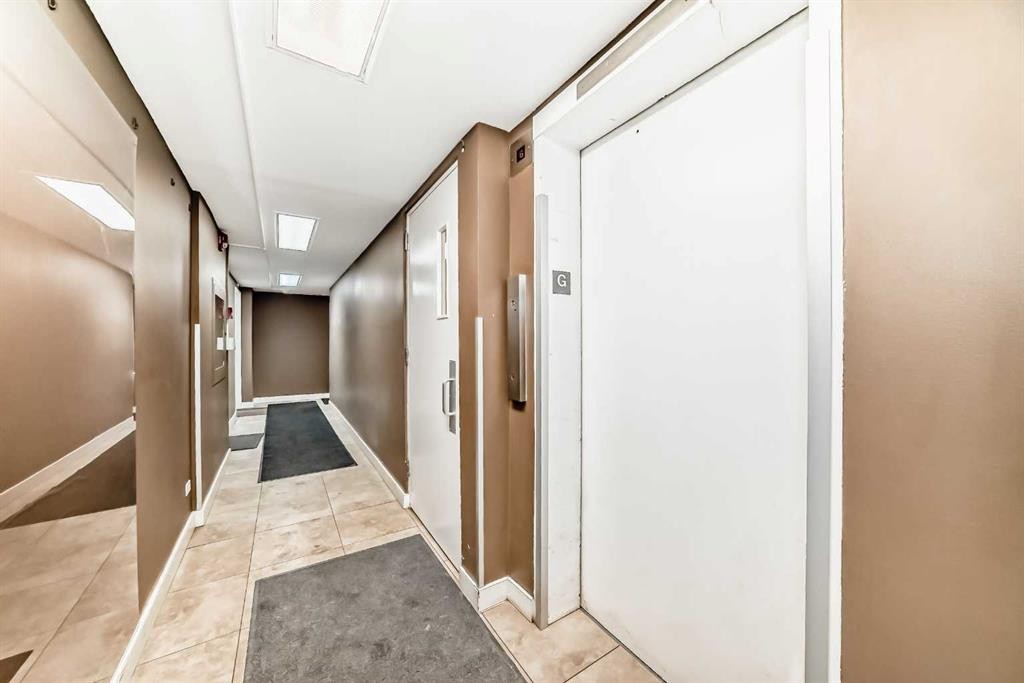 501-1312 13 Avenue Sw, Calgary, AB - Indoor Photo Showing Other Room