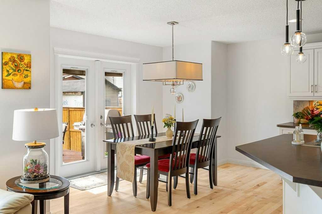 262 Autumn Circle Se, Calgary, AB