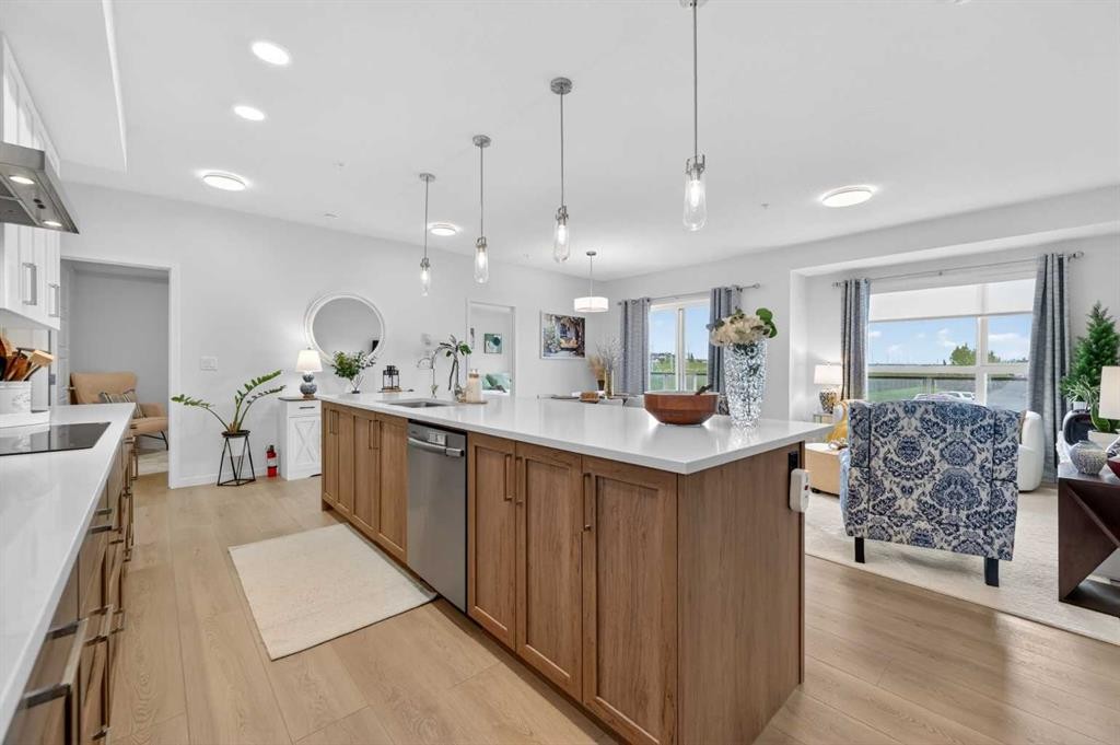3208-20295 Seton Way Se, Calgary, AB - Indoor Photo Showing Kitchen With Upgraded Kitchen