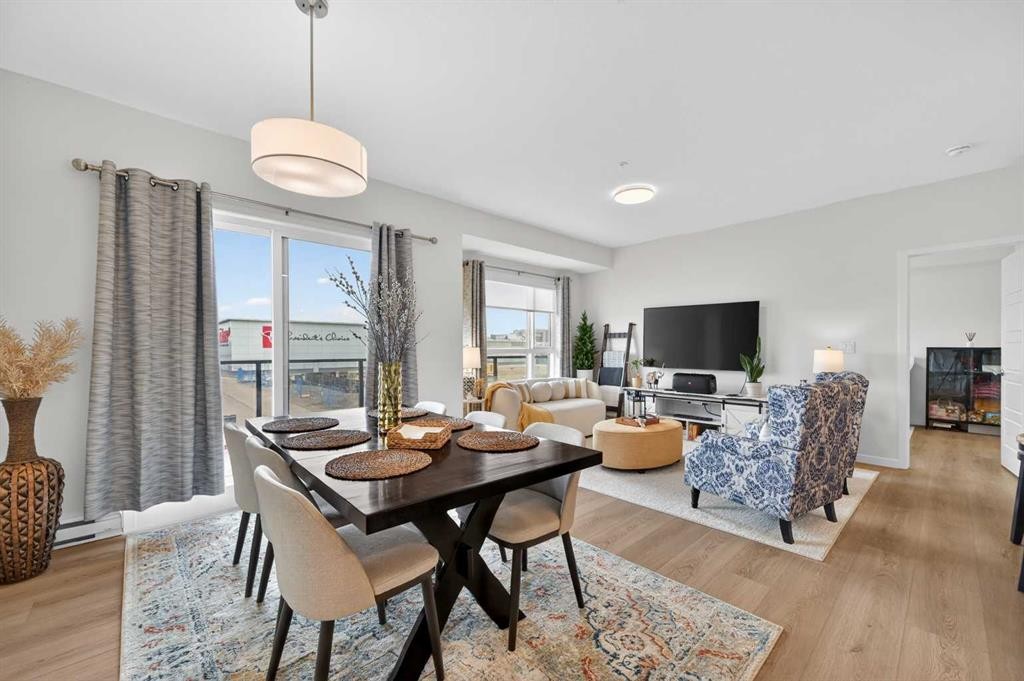 3208-20295 Seton Way Se, Calgary, AB - Indoor Photo Showing Dining Room