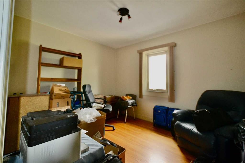 308 Walsh Avenue, Acme, AB - Indoor