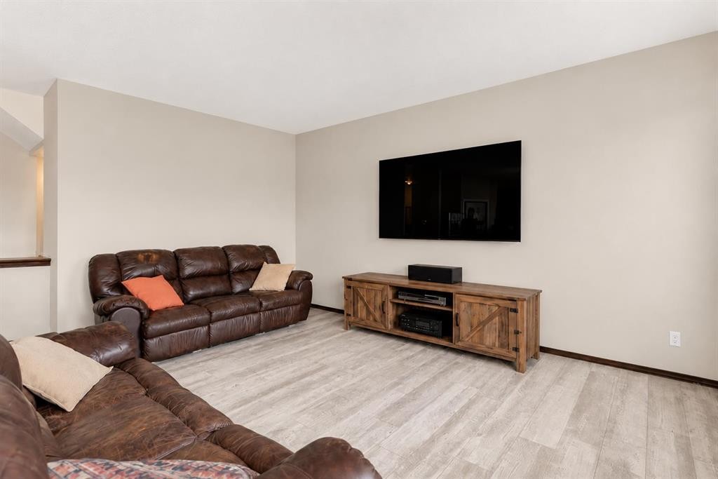 265 Brightonwoods Gardens Se, Calgary, AB