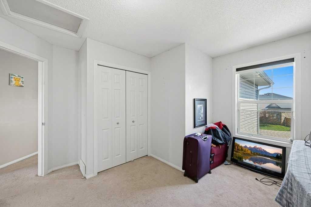 86 Saddlecrest Close Ne, Calgary, AB - Indoor