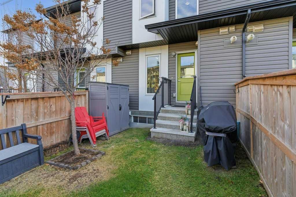 410-338 Seton Circle Se, Calgary, AB - Outdoor With Exterior