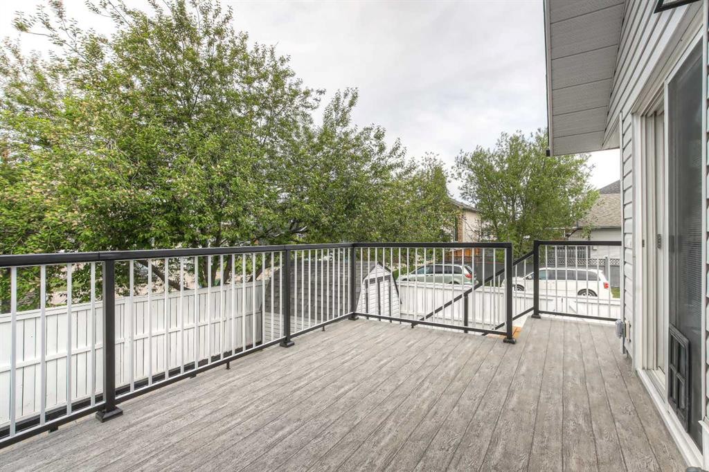 81 Coventry Circle Ne, Calgary, AB - Outdoor With Exterior