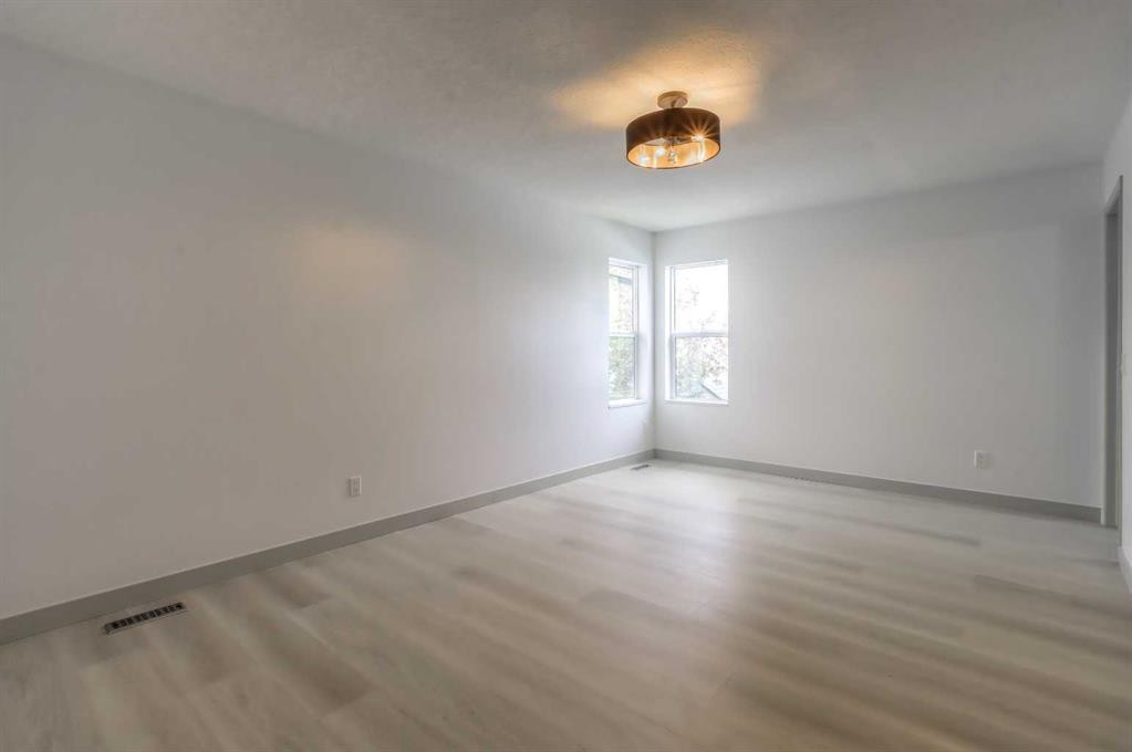 81 Coventry Circle Ne, Calgary, AB - Indoor Photo Showing Other Room
