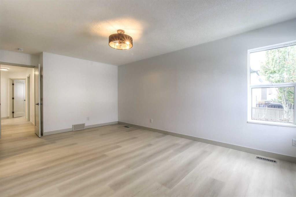 81 Coventry Circle Ne, Calgary, AB - Indoor Photo Showing Other Room