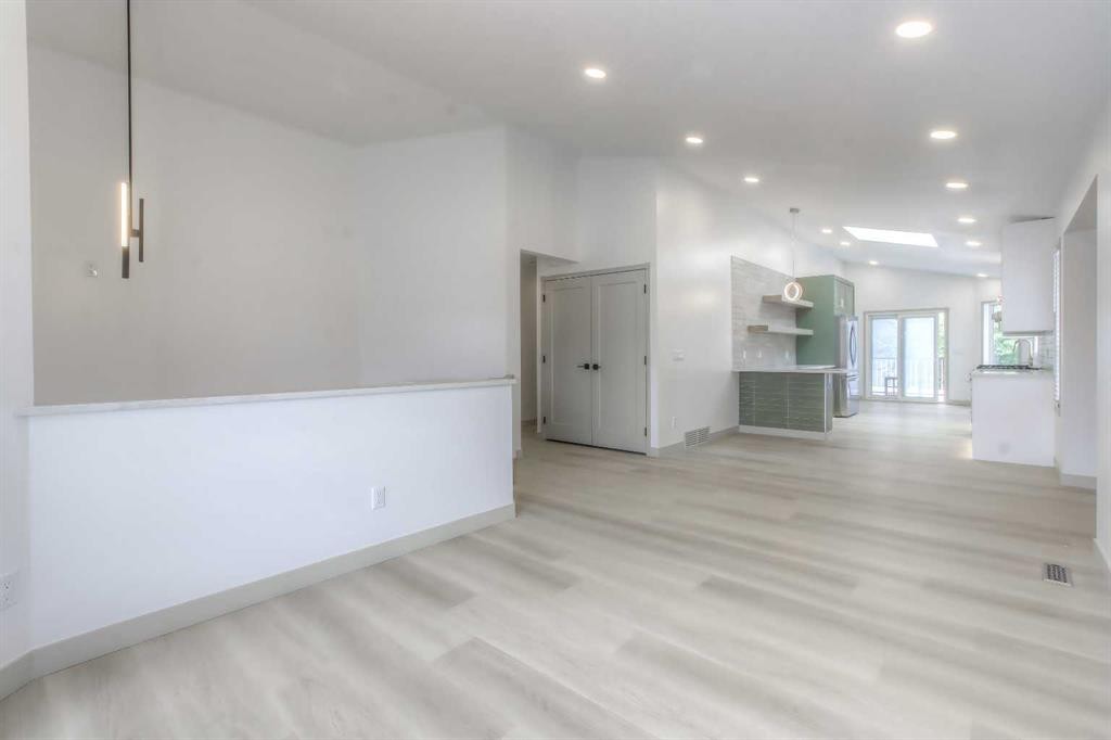 81 Coventry Circle Ne, Calgary, AB - Indoor Photo Showing Other Room