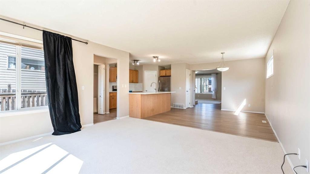 23 Taralake Road Ne, Calgary, AB - Indoor