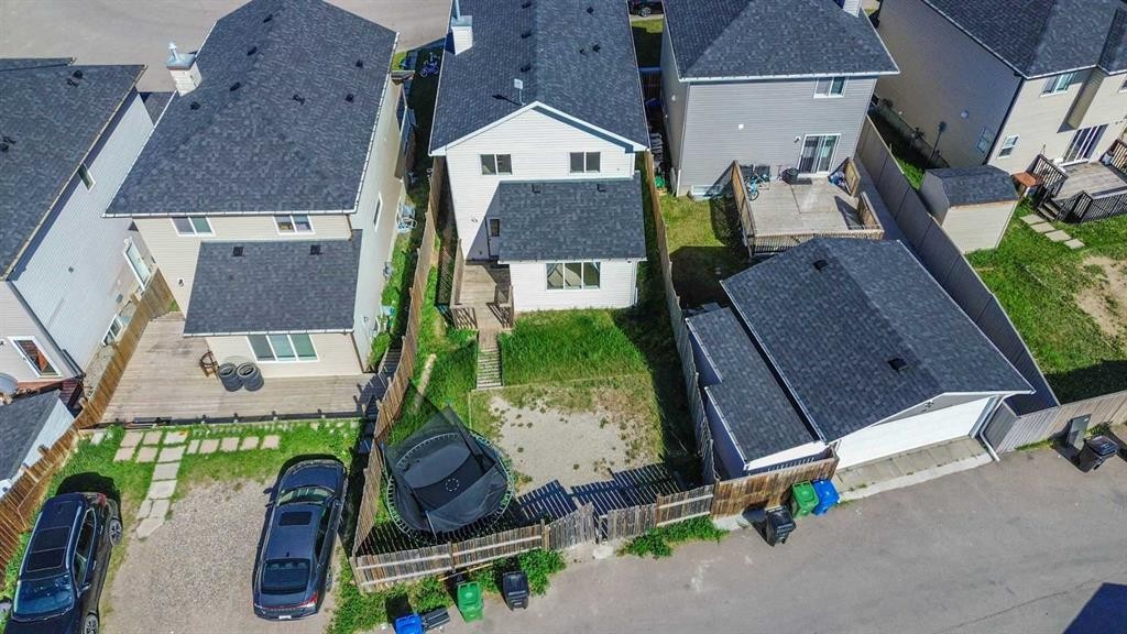 23 Taralake Road Ne, Calgary, AB - Outdoor