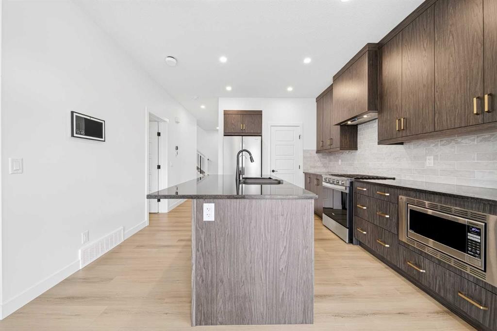 264 Edith Place Nw, Calgary, AB