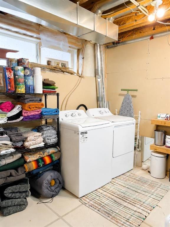 1721 Strathcona Place, Strathmore, AB - Indoor Photo Showing Laundry Room