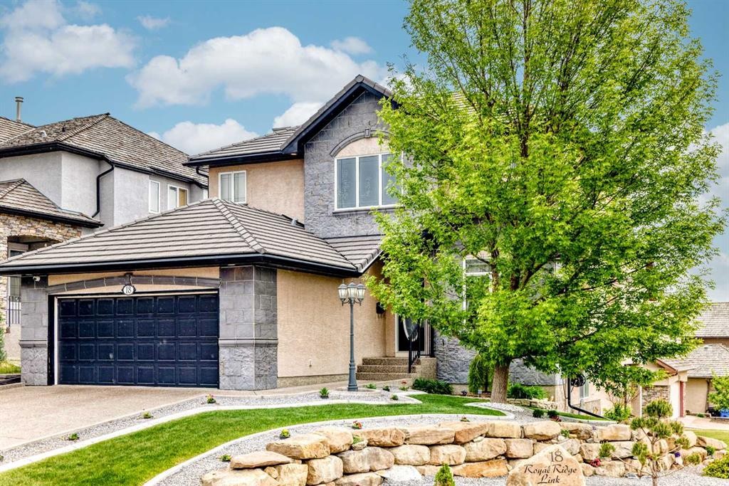 18 Royal Ridge Link Nw, Calgary, AB