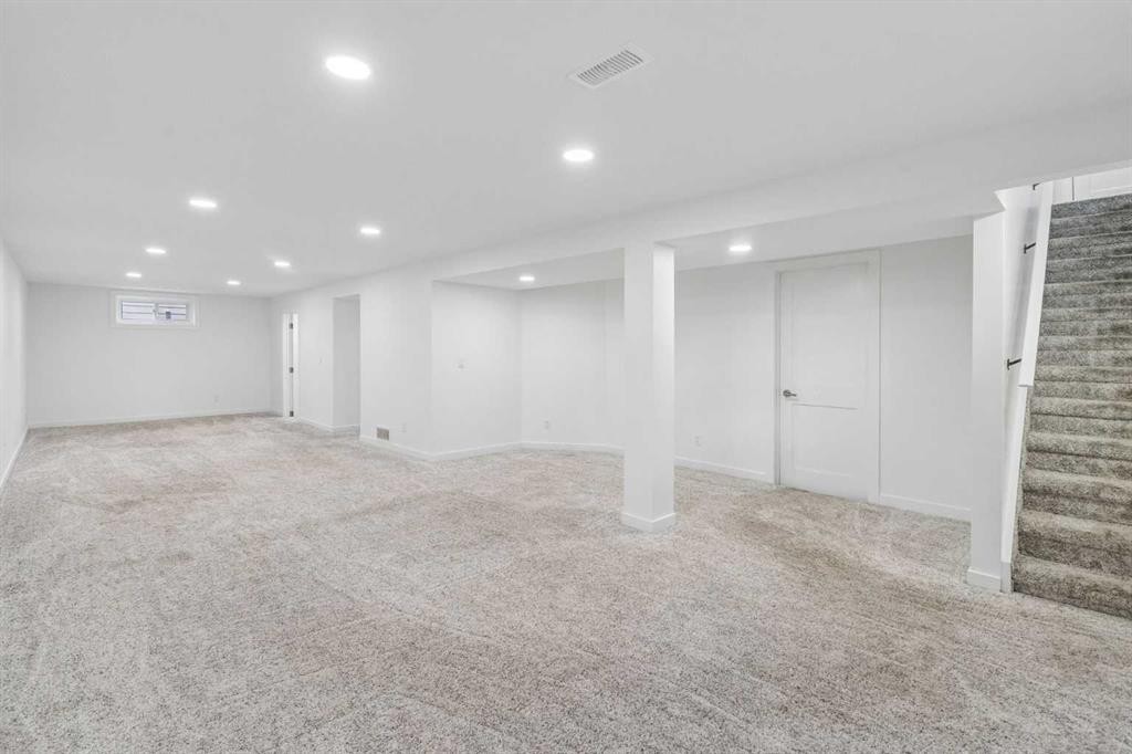 7224 Farrell Road Se, Calgary, AB - Indoor