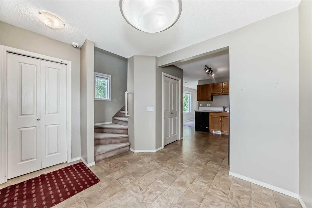 501 Saddlecrest Boulevard Ne, Calgary, AB