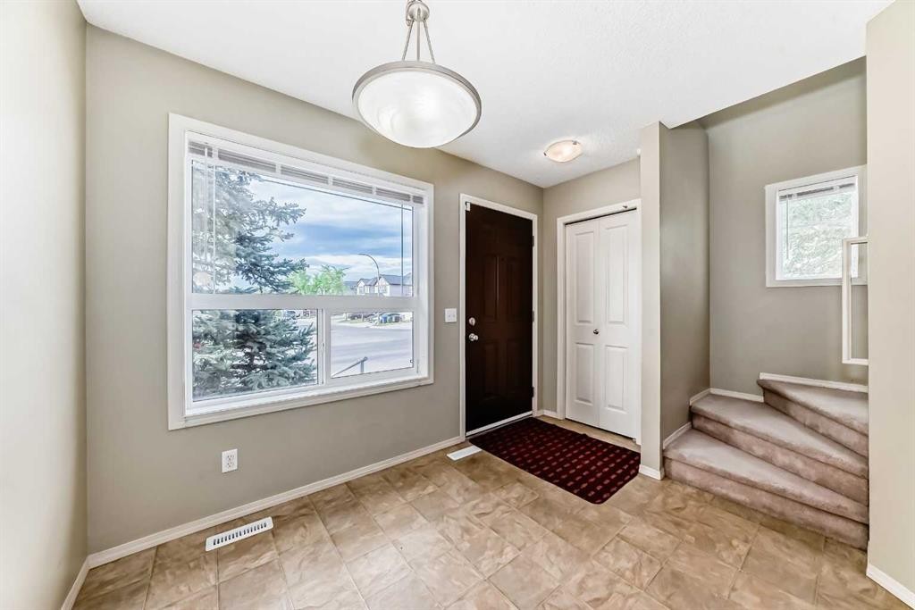 501 Saddlecrest Boulevard Ne, Calgary, AB