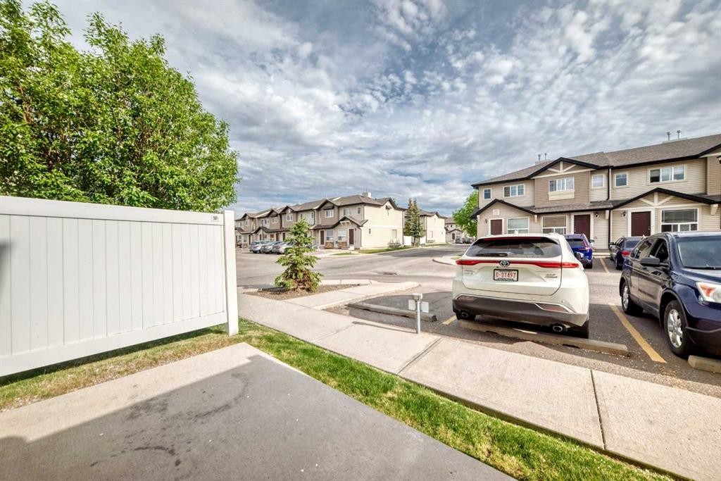 501 Saddlecrest Boulevard Ne, Calgary, AB