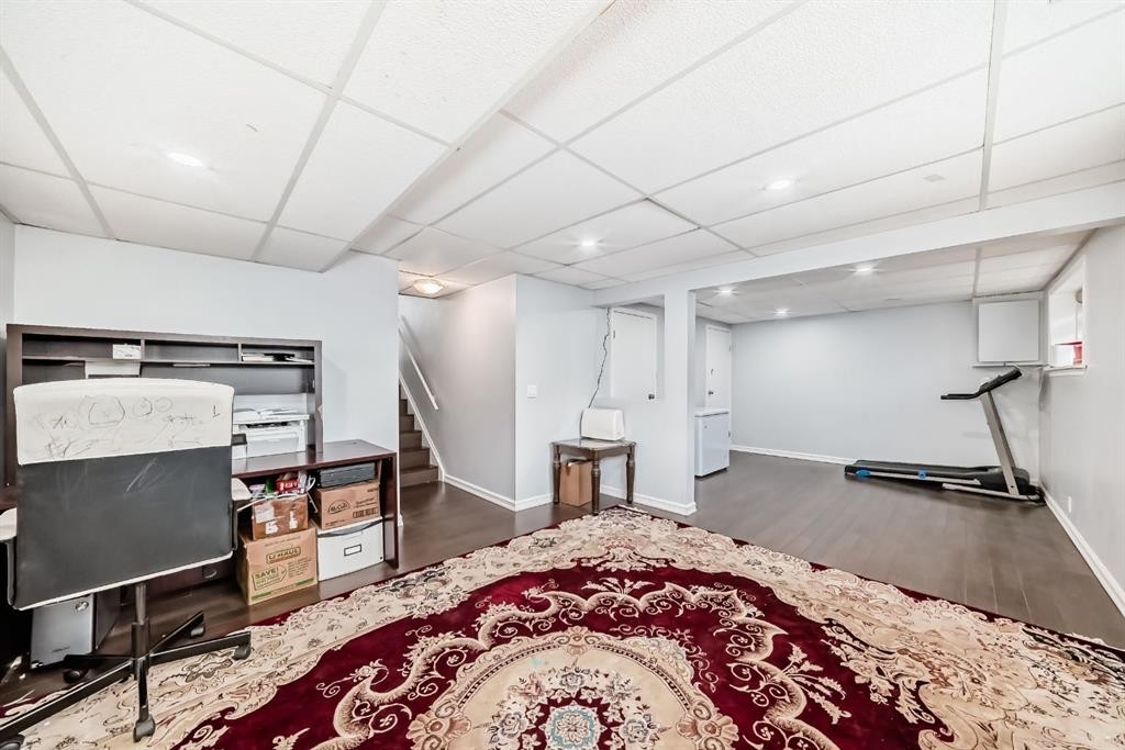116 Pineson Place Ne, Calgary, AB - Indoor