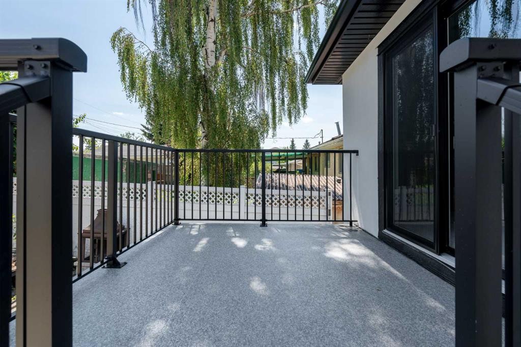 312 Queensland Road Se, Calgary, AB - Outdoor With Balcony With Exterior