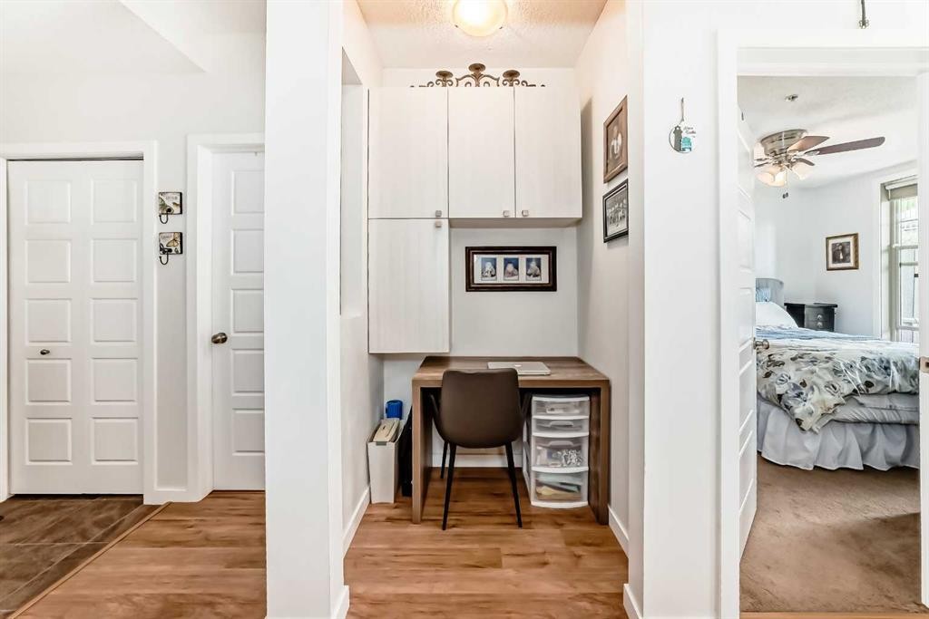 111-207 Sunset Drive, Cochrane, AB