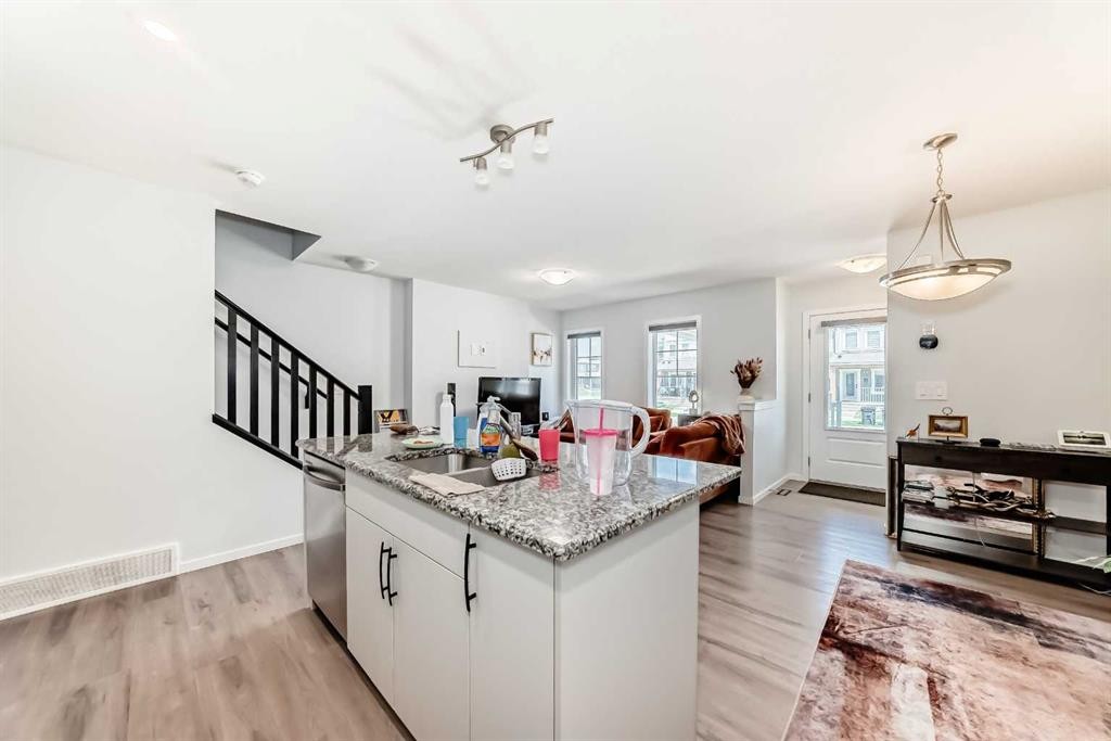 1387 148 Avenue Nw, Calgary, AB - Indoor Photo Showing Other Room