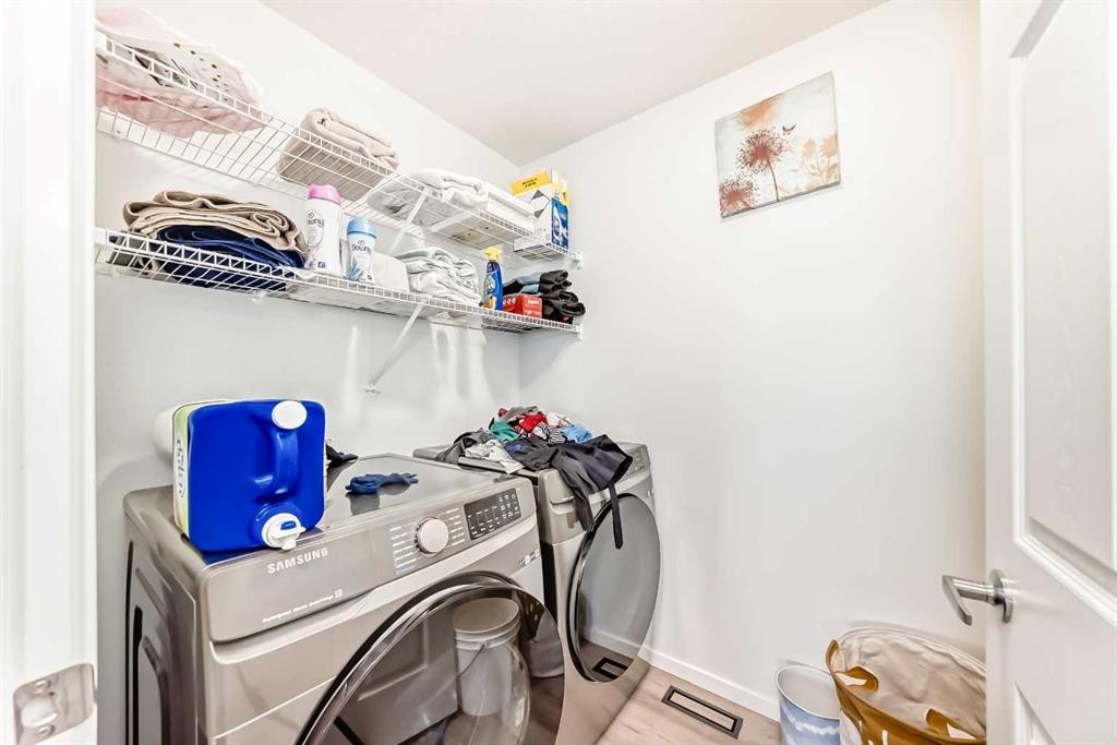 1387 148 Avenue Nw, Calgary, AB - Indoor Photo Showing Laundry Room