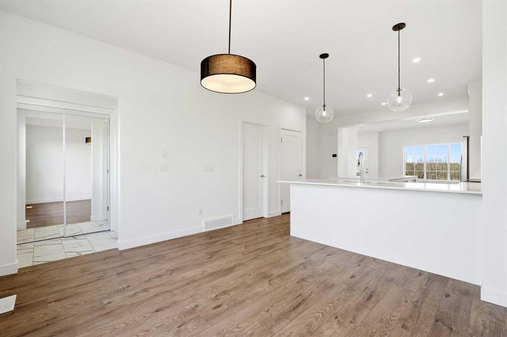 9993 Huxbury Drive Ne, Calgary, AB - Indoor Photo Showing Kitchen