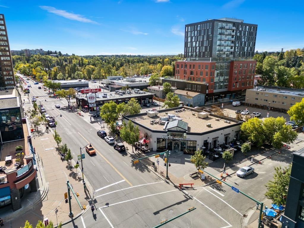 306-317 22 Avenue Sw, Calgary, AB - Outdoor With View