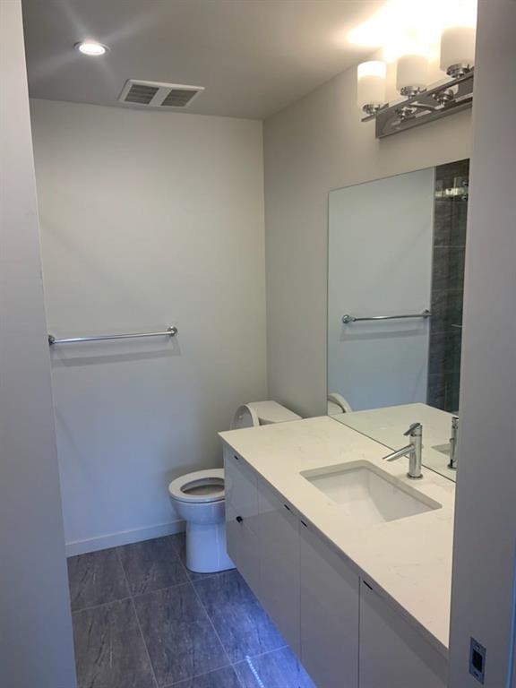 306-317 22 Avenue Sw, Calgary, AB - Indoor Photo Showing Bathroom