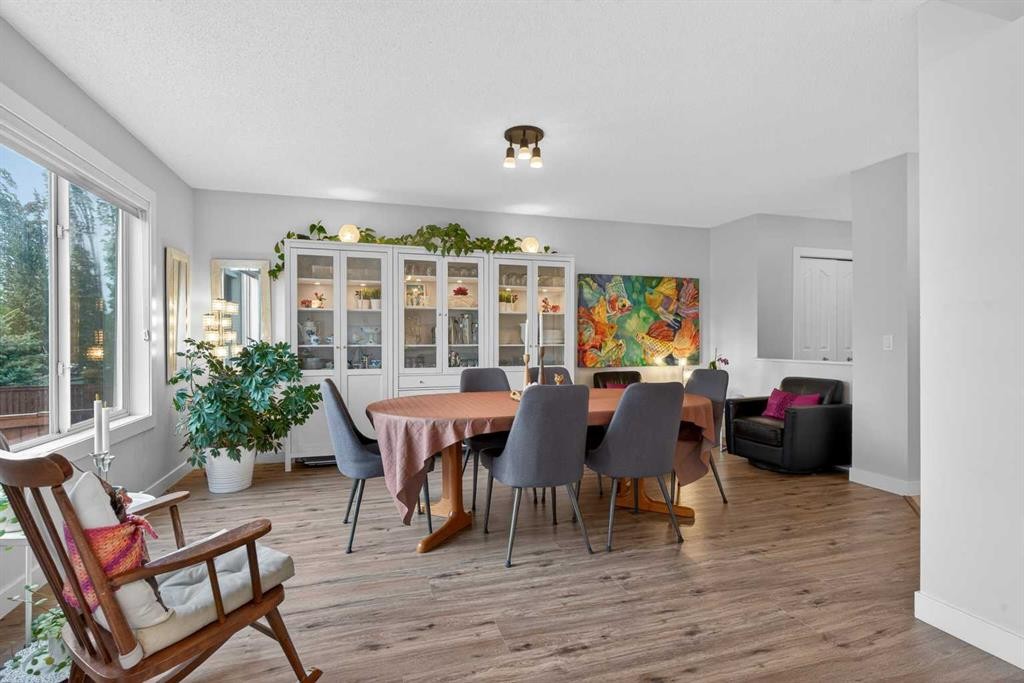 21 Citadel Crest Link Nw, Calgary, AB