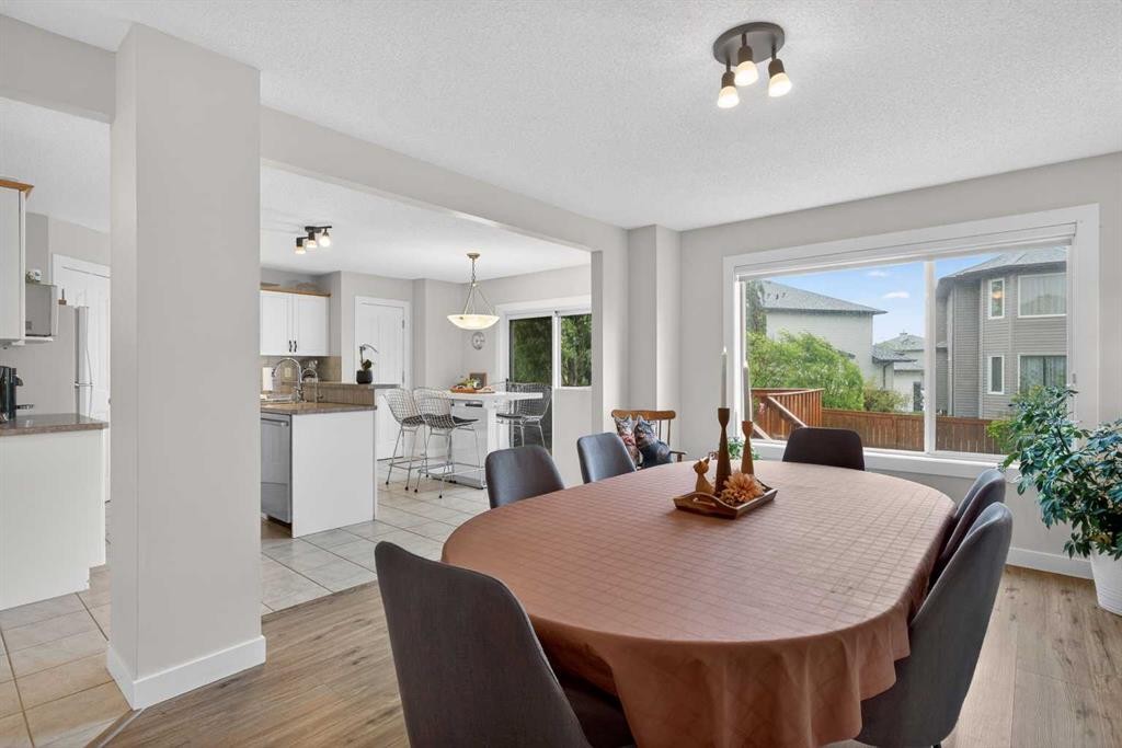 21 Citadel Crest Link Nw, Calgary, AB